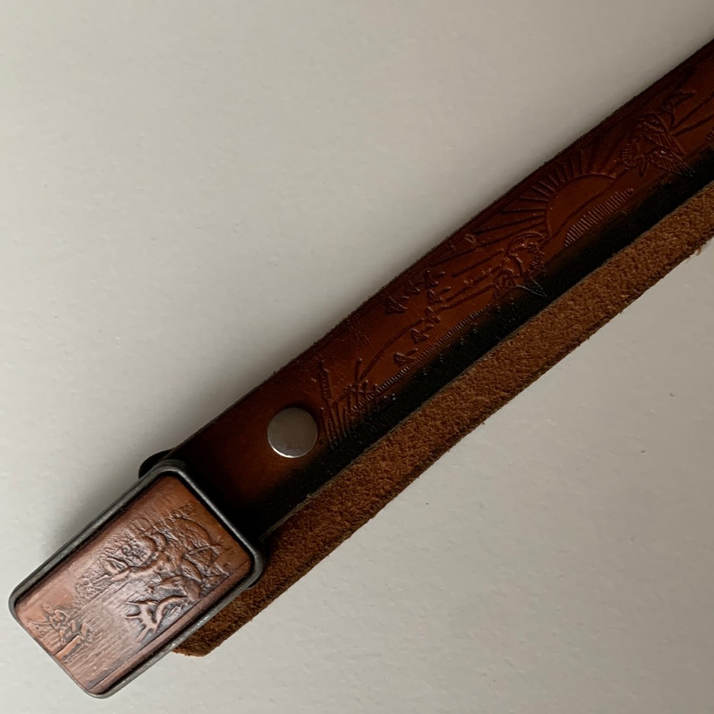 Vintage Men’s Brown and Black Tooled Leather Belt and Buckle